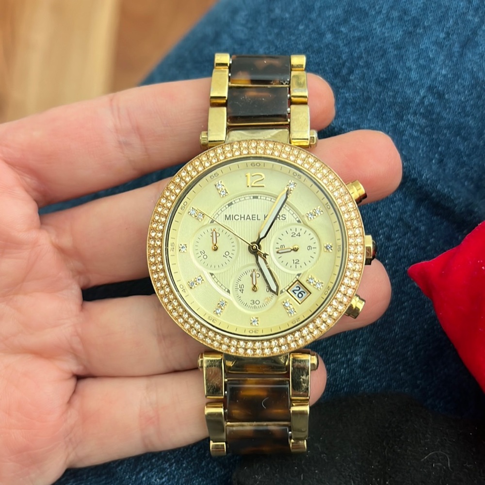 Michael Khors tortoise shell watch